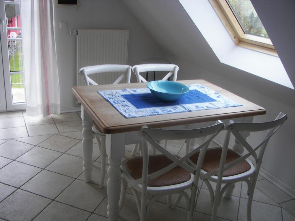 Alte Fischerkate Und Moewennest Apartment Gross Zicker
